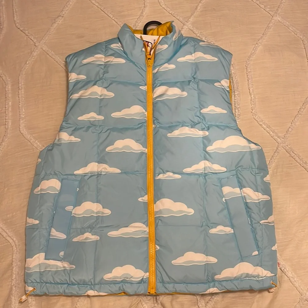 Levi's x Simpsons Reversible Puffer Duckdown Vest Size M - Picture 1 of 6